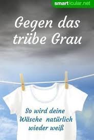 Weisse Wasche Ohne Grauschleier So Geht S Mit Naturlichen Mitteln Hausreinigungs Tipps Weisse Wasche Waschen Waschtipps