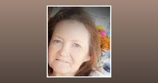 Karen Tarleton's Instagram, Twitter & Facebook