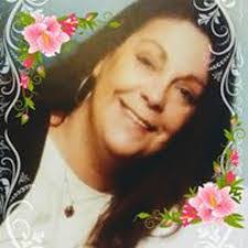 Karin Scott's Instagram, Twitter & Facebook