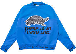 Following previous collaborations between cactus plant flea market and sportswear giant nike, the two have once again teamed up for an exclusive release. Nike X Cactus Plant Flea Market Fleece Crewneck Blue Fw19