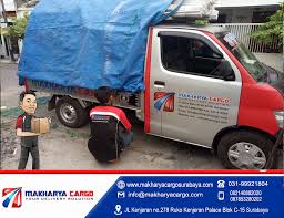 Ekspedisi murah surabaya ke balikpapan, samarinda, banjarmasin, dan daerah lainnya dengan door to door via darat, udara, laut dengan kapal pelni, kapal roro. Ekspedisi Murah Dari Surabaya Ke Manokwari