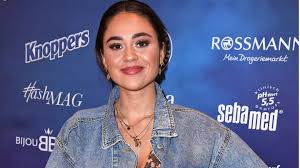 One of two 'the bachelorette' seasons airing in 2021, katie thurstons's season is up first. Bachelorette Melissa Damilia Wahrend Des Drehs Entdeckte Sie Einen Tumor Stern De