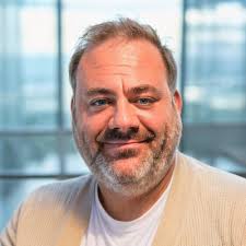 It's April and Global Service Month is in full swing at Bank of America!  All month long, our teammates around the world are spending time connecting  with one another and creating lasting