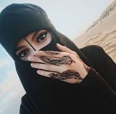 Pin By Miguel Angel On Grunge Hijab No Idea What Im Doing With This Beautiful Hijab Arab Girls Hijab Girl Hijab