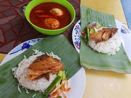 Terengganu juga ada banyak pulau seperti pulau perhentian, pulau kapas dan pulau redang. Tripify Nasi Dagang Atas Tol Kuala Terengganu