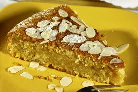 Orangensaft kommt nicht nur in den teig sondern auch in den gebackenen kuchen! Spanischer Mandel Orangen Kuchen Edeka Kempken Gut Fur Krefeld