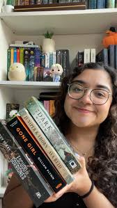 Reseña Brazales de Duelo⚔️✨ Voy a fingir que todo el mundo quería leer mi  reseña de Brazales de Duelo después de como tres meses... Waxillium Ladrian  se encuentra de nuevo entre la