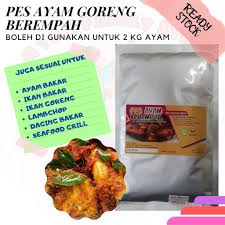 Di malaysia, ayam rempah biasanya disajikan bersama nasi lemak yang bikin makin menggugah selera. Pes Ayam Goreng Berempah Pes Ayam Goreng Mamak