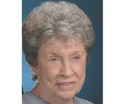 Bonnie Schlecht's Instagram, Twitter & Facebook