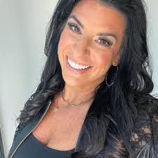 Demetrius Mcfadden's Instagram, Twitter & Facebook