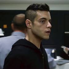 Mr. Robot's creator is directing every episode of the show's second season 