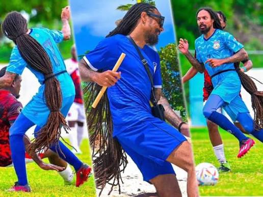 Aedon Scipio de Anguilla, un delantero de 33 años, tiene los más largos  rastros de cualquier atleta profesional que he visto. #Dreadlocks #Locks