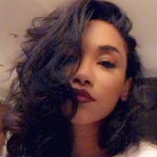 Daniele On Twitter Candice Patton Celebrities Beauty