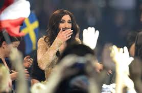 Sinds de oostenrijkse openbare omroep in september bekendmaakte dat conchita wurst naar het songfestival in kopenhagen gaat, is de kritiek op de travestiet stelselmatig gegroeid. Baardvrouw Uit Oostenrijk Wint Het Songfestival Het Nieuwsblad Mobile