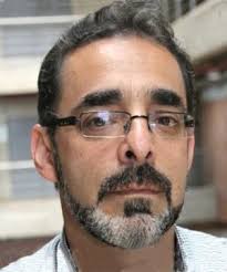 Formatos y géneros periodísticos a partir del uso de WhatsApp en el  periodismo comunitario [Journalistic formats and genres ba