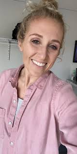 Chris using TikTok live filters, so beautiful 🥰