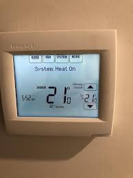 The th8321wf1001 visionpro 8000 from honeywell is a great option for both residential and commercial buildings that lets owners access their thermostats remotely using their smart device to optimize their energy cost and efficiency. Th8321wf1001 U Wifi Thermostats Honeywell Home