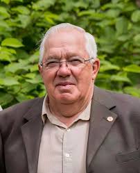 Obituary of Roy McCullum