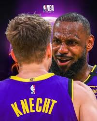 KD17 with the 'bred' finish. 🔥 #nikebasketball #kd17 #nikekd17  #kickspotting