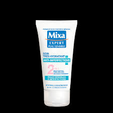 Parce qu'une peau bien hydratée révèle son éclat et préserve son capital jeunesse, découvrez notre sélection de soins visage peaux sèches à action hydratante : Soin Tres Hydratant Anti Imperfections Mixa