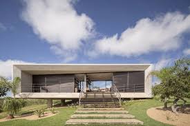 Minimal House In Brazil Front View Concrete House Architecture Architecture House