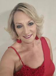 💛 Our Monday Lunch Club at The Golden Hind 💛 Another fantastic afternoon  filled with music, laughter, dancing, and great company! 🎶✨ It's always  lovely to see familiar faces — and a