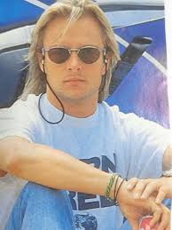 C'est en cette qualité qu'elle accorde une nouvelle interview à télé poche. David Hallyday Jeune David Hallyday David Johnny Hallyday