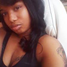 Tiesha Brown (@__tiesha)