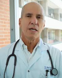 Procedimiento intervencionista con el colega Dr. Ulises Ochoa de Valencia  Estado Carabobo. Mi grupo y yo nos trasladamos a Valencia para utilizar un  equipo de radiofrecuencia (de nuestra propiedad) para un interesante