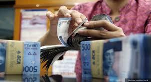 Suku bunga minimum juga turun 9 bps ke level 3% sementara suku bunga maksimum turun 13 bps ke level 4,14%. Viral Nasabah Tak Bisa Tarik Dana Deposito Di Bca Okezone Economy