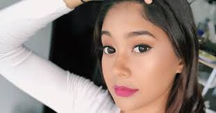 Jakarta, kompas.tv kepala seksi pemerintahan dan transit kecamatan kepulauan seribu selatan surachman mengatakan, nelayan pulau lancang mendengar ledakan di se. Biodata Sofia Dendroff Pelakon Drama Patah Sayap Bertongkat Paruh Oh Hiburan