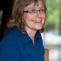 Lori Letts's Instagram, Twitter & Facebook