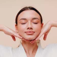 Maria Guitian's Instagram, Twitter & Facebook