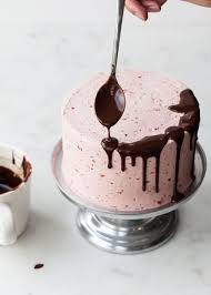 How To Make A Drip Cake Tropfkuchen Kuchen Ideen Erdbeer Kuchen