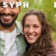 Michelle Leask's Instagram, Twitter & Facebook