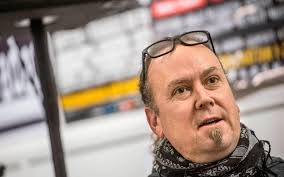 Rising tillbaka på skiva