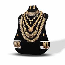 5 pavan 6.5 pavan 8pavan 10 pavan 13 pavan 15 pavan 25 pavan gold combho sets. Bridal Set 30 Pavan Bhima Jewellery Gold Diamonds