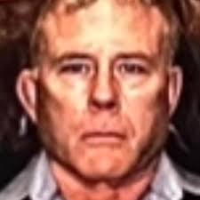 Why is Solomon Avenue in Tybee Island not paved?