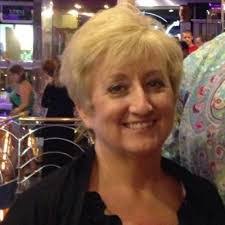 Lynn Beaver's Instagram, Twitter & Facebook