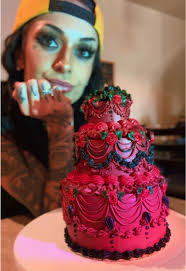 Mini Aesthetic Cake Maximalist