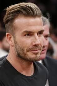 David Beckham Frisurensammlung With Images David Beckham Hairstyle Beckham Hair David Beckham Haircut