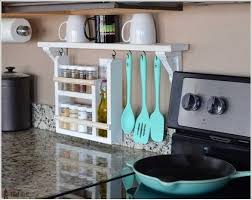 10 أفكار لتصميم رفوف للتوابل في المطبخ مجلة قمر بغداد