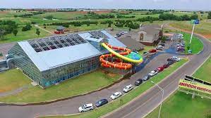 How do i travel from chicago to clinton without a car? Home Water Zoo Indoor Waterpark Clinton Ok