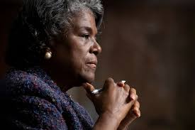 Peggy Collins (@mkmcollins)