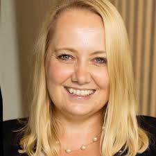 Last semester I had the opportunity to work as a Consultant at 180 Degrees  Consulting Bath.