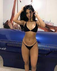 Taina Costa 