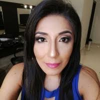 Mayra Licon's Instagram, Twitter & Facebook