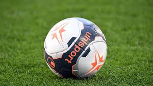 March 27, 2021 march 27, 2021 admin robert lewandowski has kept the top spot in our current ballon d'or power rankings, ousting the likes of lionel messi and cristiano ronaldo. Kipsta Nouveau Fournisseur Des Ballons De Ligue 1 Et De Ligue 2 Eurosport