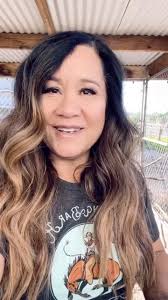 Kelli Romero's Instagram, Twitter & Facebook