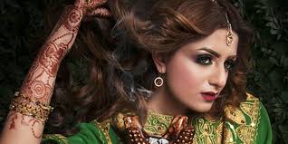 5 من أهم أضرار الحناء للشعر